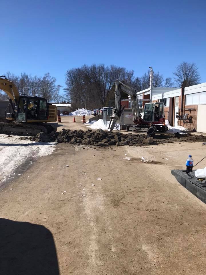 DIGSAFE Sewer & Water Services North Bay Ontario DIGSAFE Sewer & Water Services North Bay Ontario